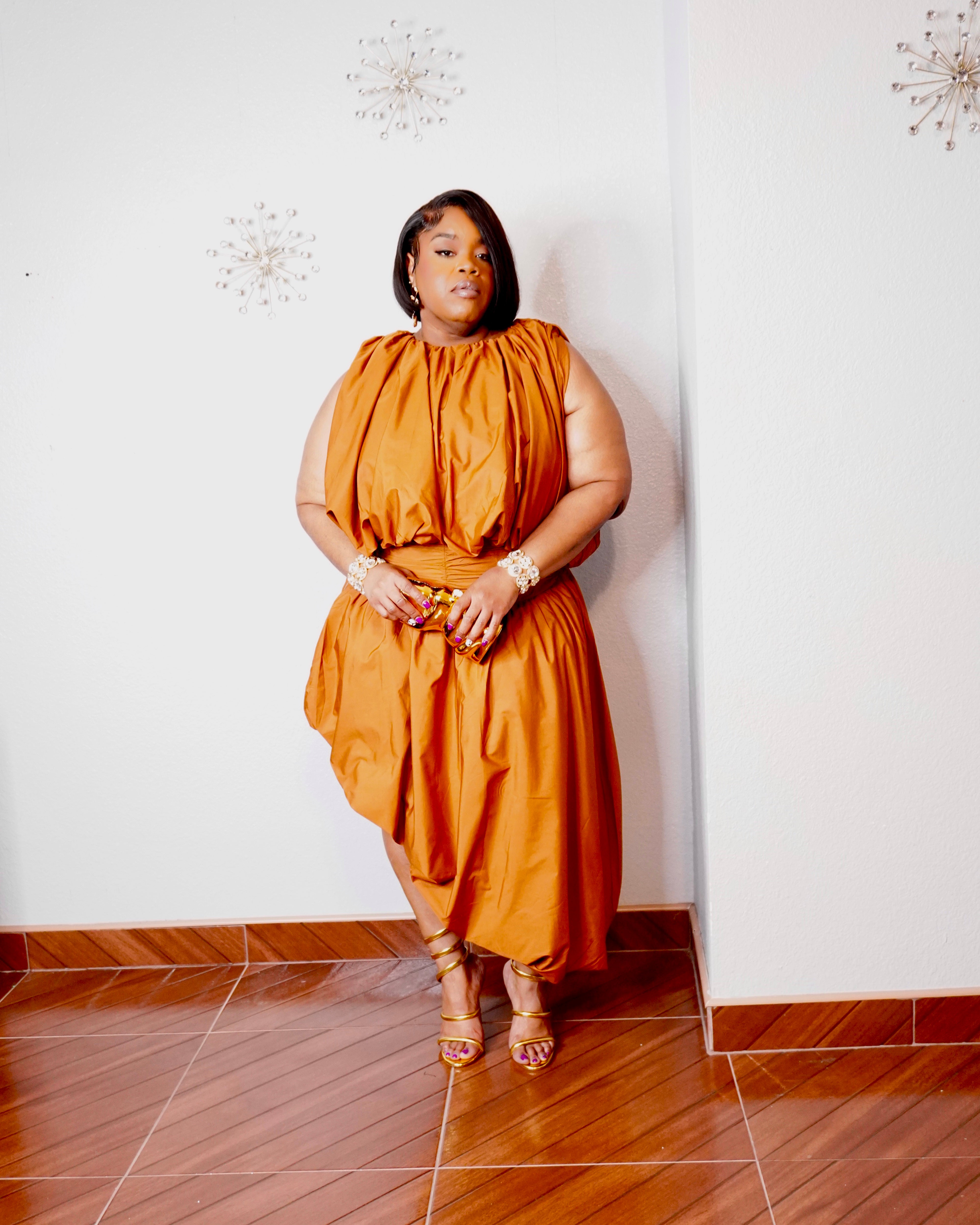 Plus size wedding guest outfit golden set