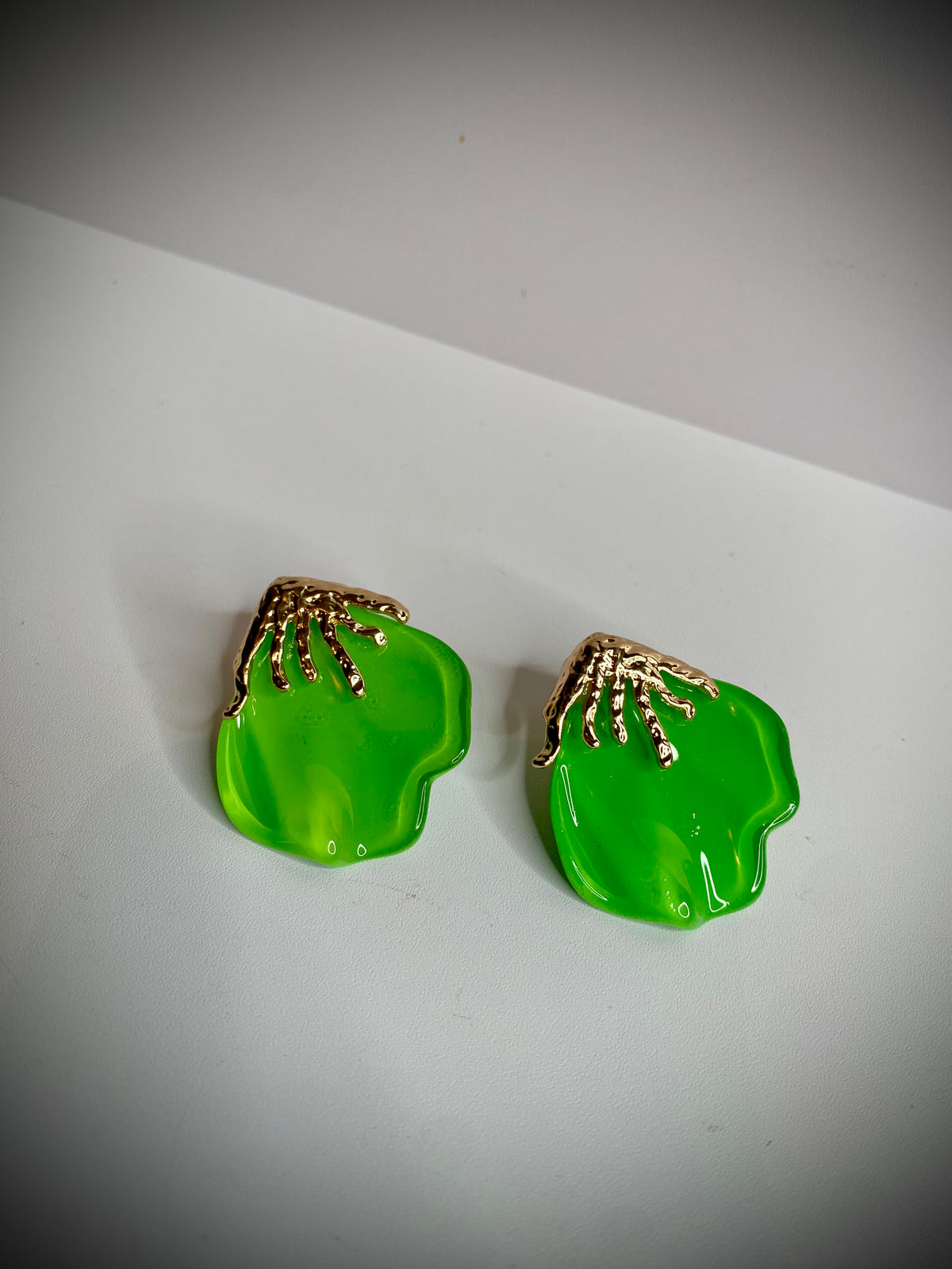 Mini Leaf Earrings